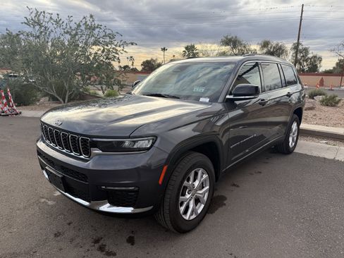 Used 2021 Jeep Grand Cherokee L Limited image 7