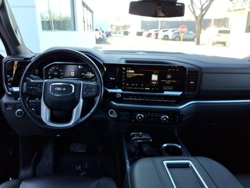Used 2022 GMC Sierra 1500 SLT w/ SLT Premium Plus Package image 13