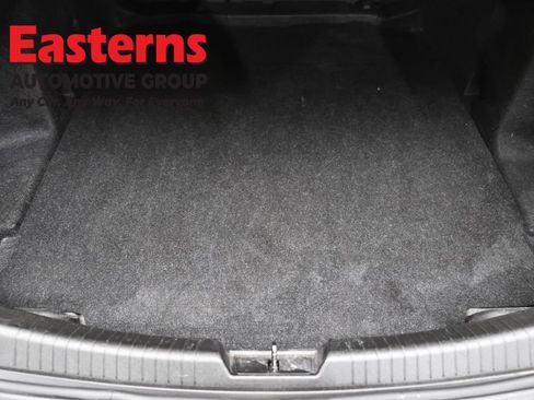 Used 2023 Chevrolet Malibu LT image 9