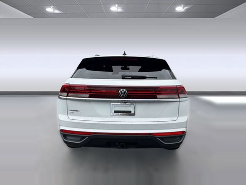 Used 2026 Volkswagen Atlas Cross Sport SE FWD image 10