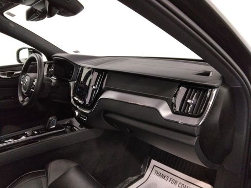 Used 2022 Volvo XC60 T8 R-Design w/ Advanced Package image 42