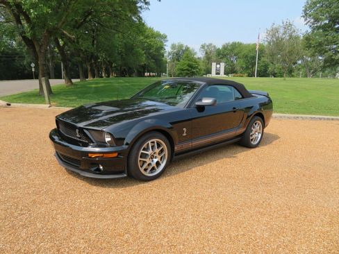 Used 2007 Ford Mustang Shelby GT500 image 25