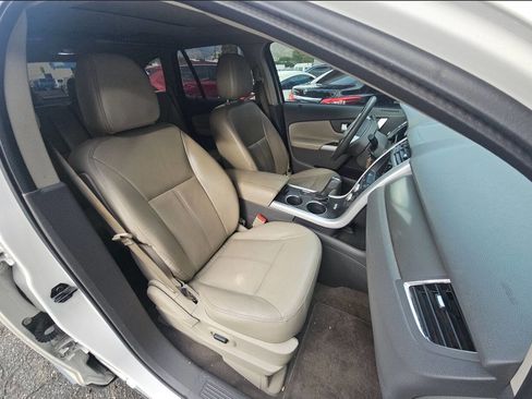 Used 2013 Ford Edge SEL image 13