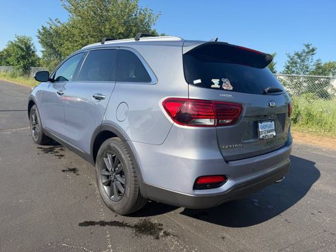 Used 2019 Kia Sorento AWD w/ LX Convenience Package image 10