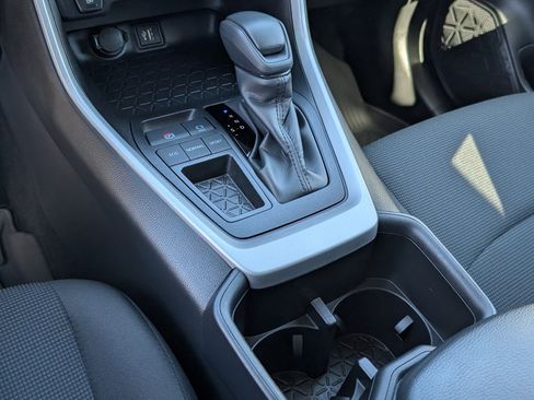 Used 2025 Toyota RAV4 LE image 16