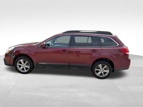 Used 2013 Subaru Outback 2.5i Premium w/ All-Weather Pkg AWD/4WD image 7