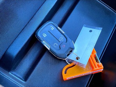 Used 2020 Chevrolet Silverado 1500 LT Trail Boss image 11