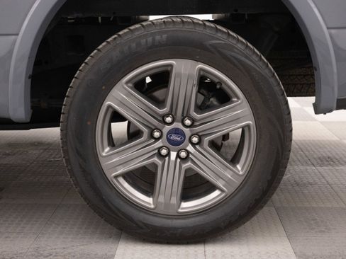 Used 2020 Ford F150 XLT w/ Equipment Group 302A Luxury AWD/4WD image 19