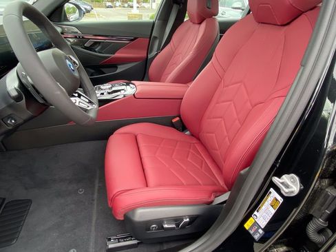New 2027 BMW 550e xDrive AWD/4WD image 15