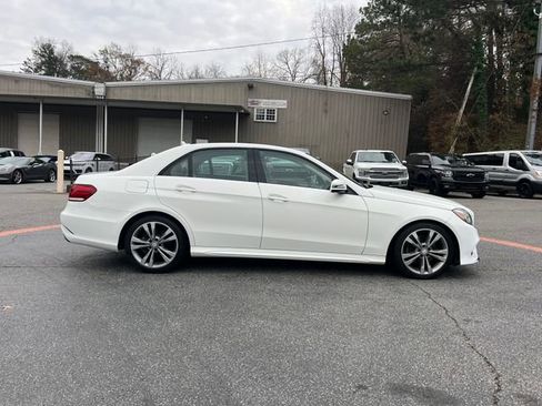 Used 2014 Mercedes-Benz E 350 Sedan image 7