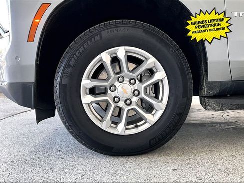 Used 2025 Chevrolet Tahoe LT AWD/4WD image 11