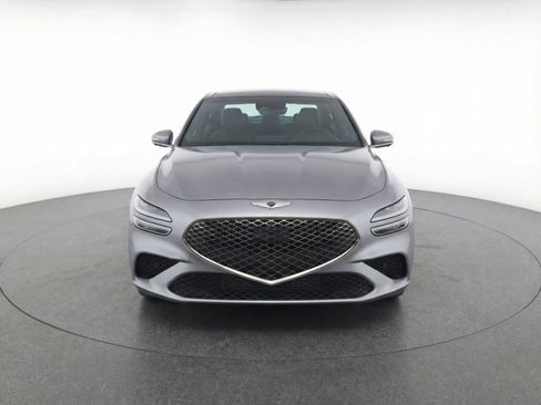 Used 2025 Genesis G70 2.5T AWD/4WD image 2