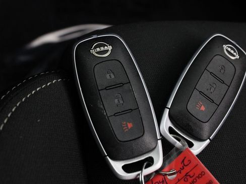 Certified 2023 Nissan Rogue S image 29