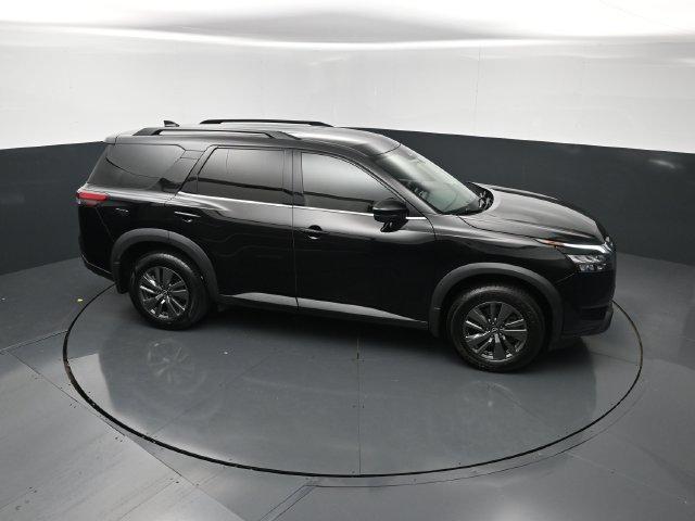 Used 2024 Nissan Pathfinder SV FWD image 26