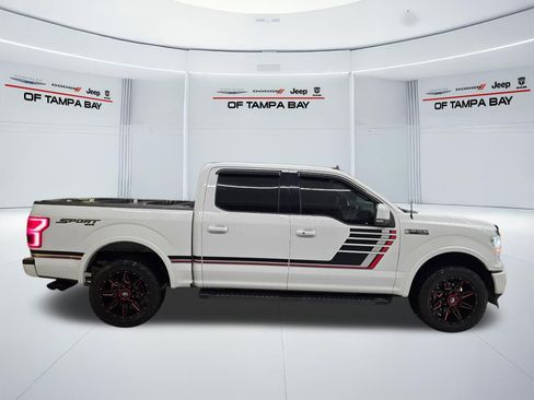 Used 2019 Ford F150 Lariat w/ Equipment Group 502A Luxury AWD/4WD image 8