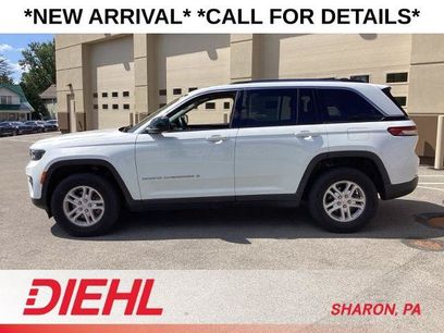 Used 2022 Jeep Grand Cherokee Laredo w/ Luxury Tech Group I