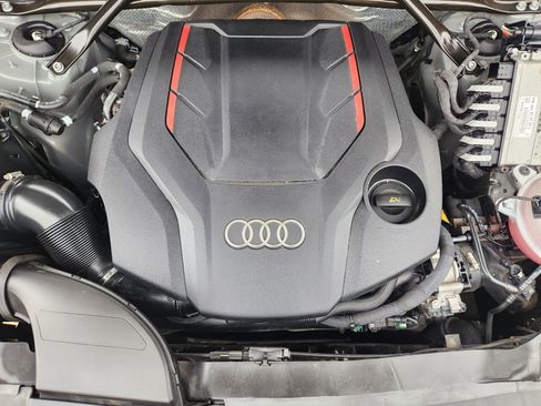 Used 2022 Audi SQ5 Premium Plus w/ Premium Plus Package image 31