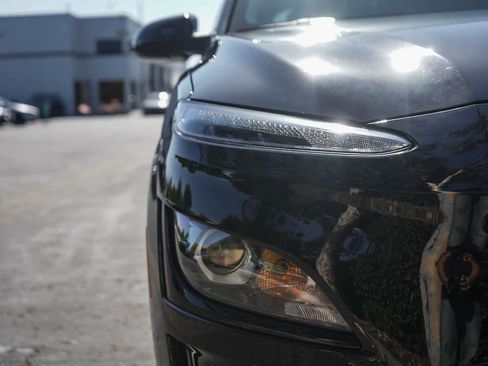 Used 2022 Hyundai Kona SEL w/ Convenience Package FWD image 10