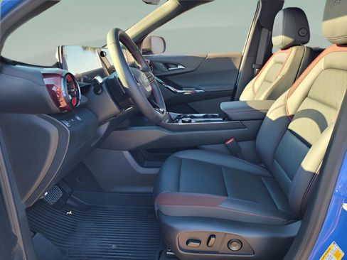 Used 2026 Chevrolet Equinox RS w/ Convenience Package III image 10