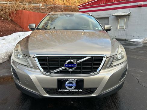 Used 2013 Volvo XC60 T6 image 8