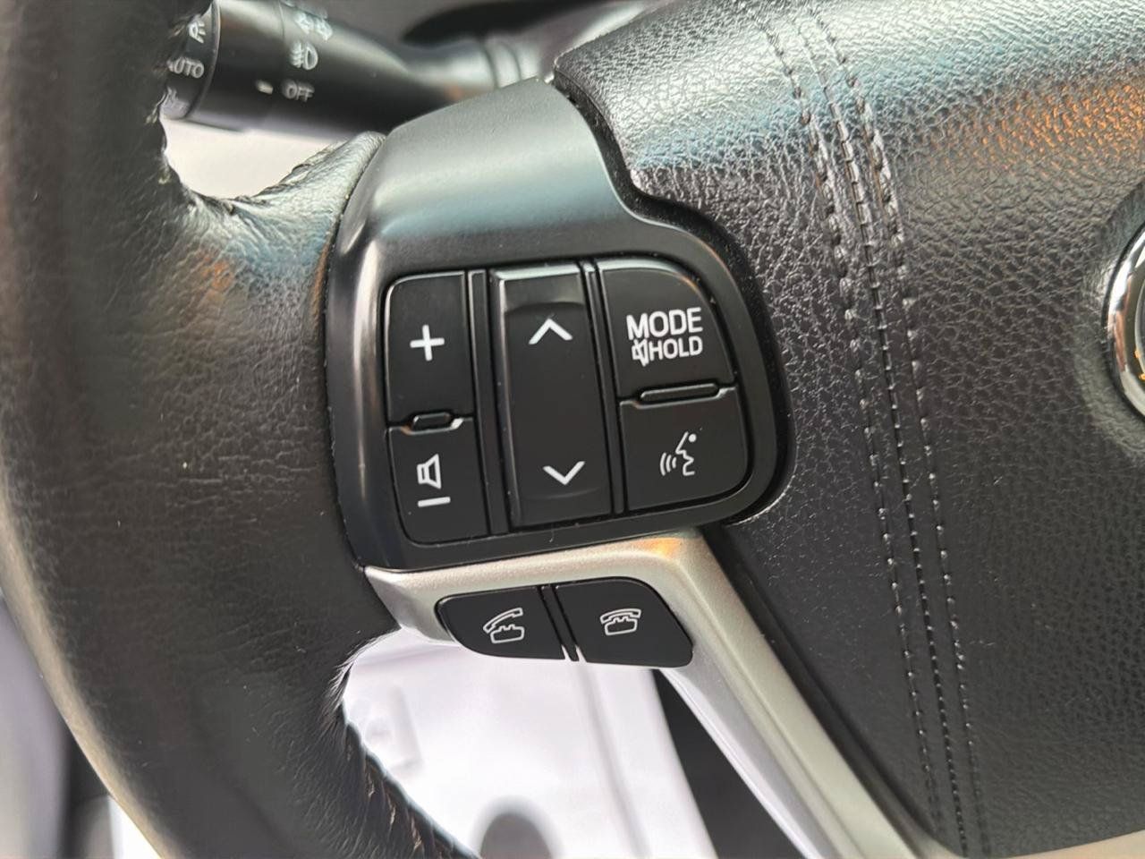Used 2016 Toyota Sienna XLE AWD/4WD image 15