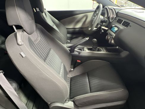 Used 2011 Chevrolet Camaro LS image 25