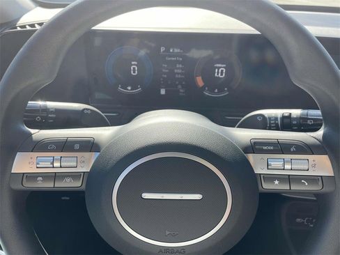 New 2026 Hyundai Kona SE image 19