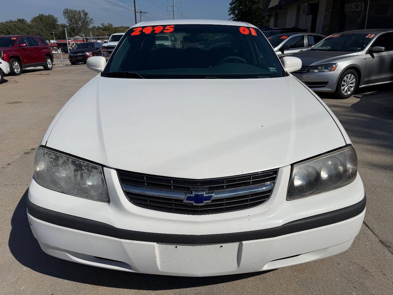 Used 2001 Chevrolet Impala w/ Preferred Equipment Group FWD image 2