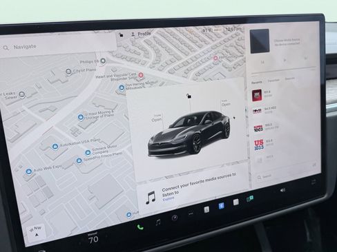 Used 2022 Tesla Model S AWD/4WD image 65
