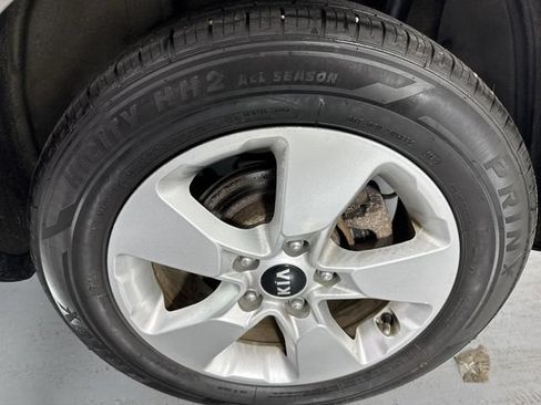 Used 2019 Kia Soul w/ Convenience Package FWD image 5