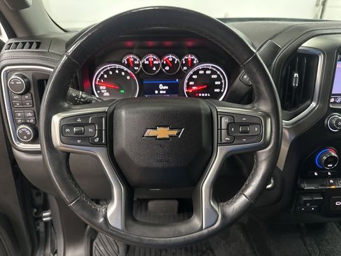 Used 2020 Chevrolet Silverado 1500 RST image 17