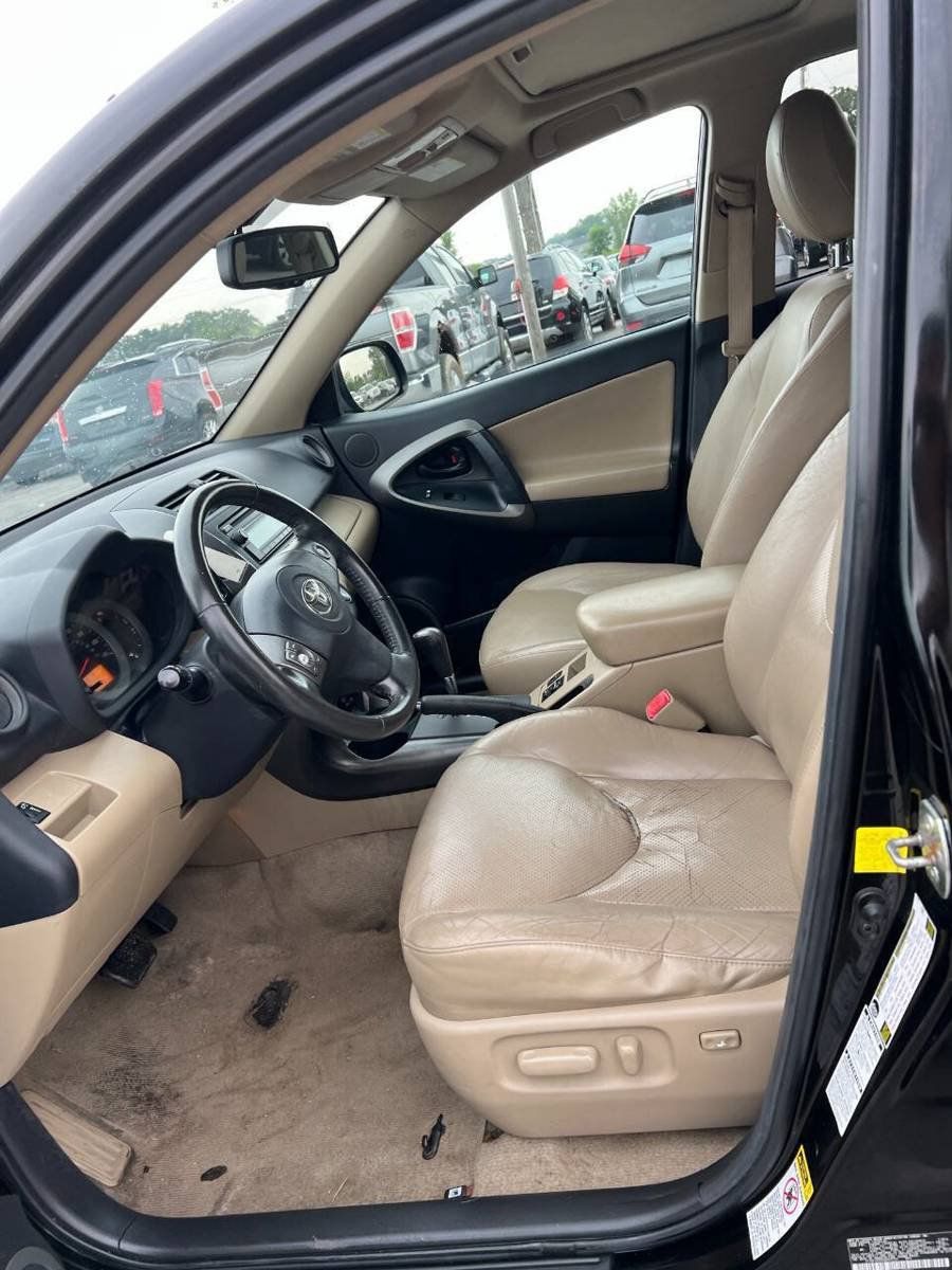 Used 2012 Toyota RAV4 Limited w/ Premium Plus Value Pkg AWD/4WD image 16