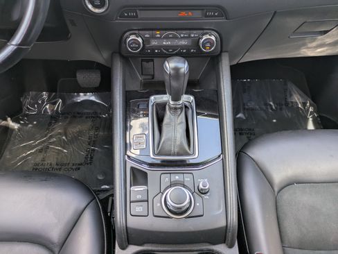 Used 2018 MAZDA CX-5 Touring w/ Preferred Equipment Package AWD/4WD image 18
