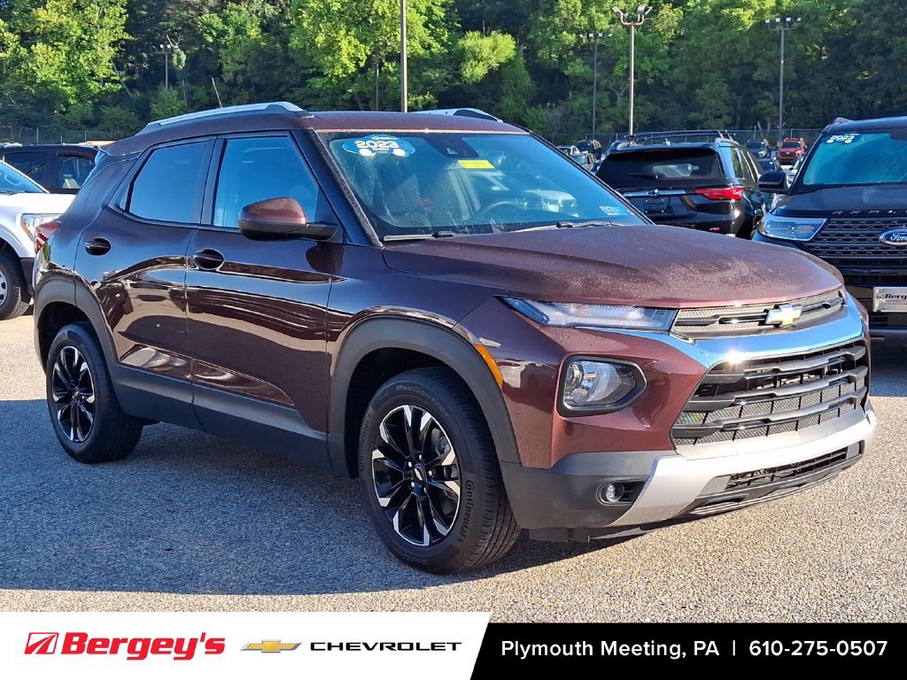 Certified 2023 Chevrolet TrailBlazer LT w/ Convenience Package FWD image 2