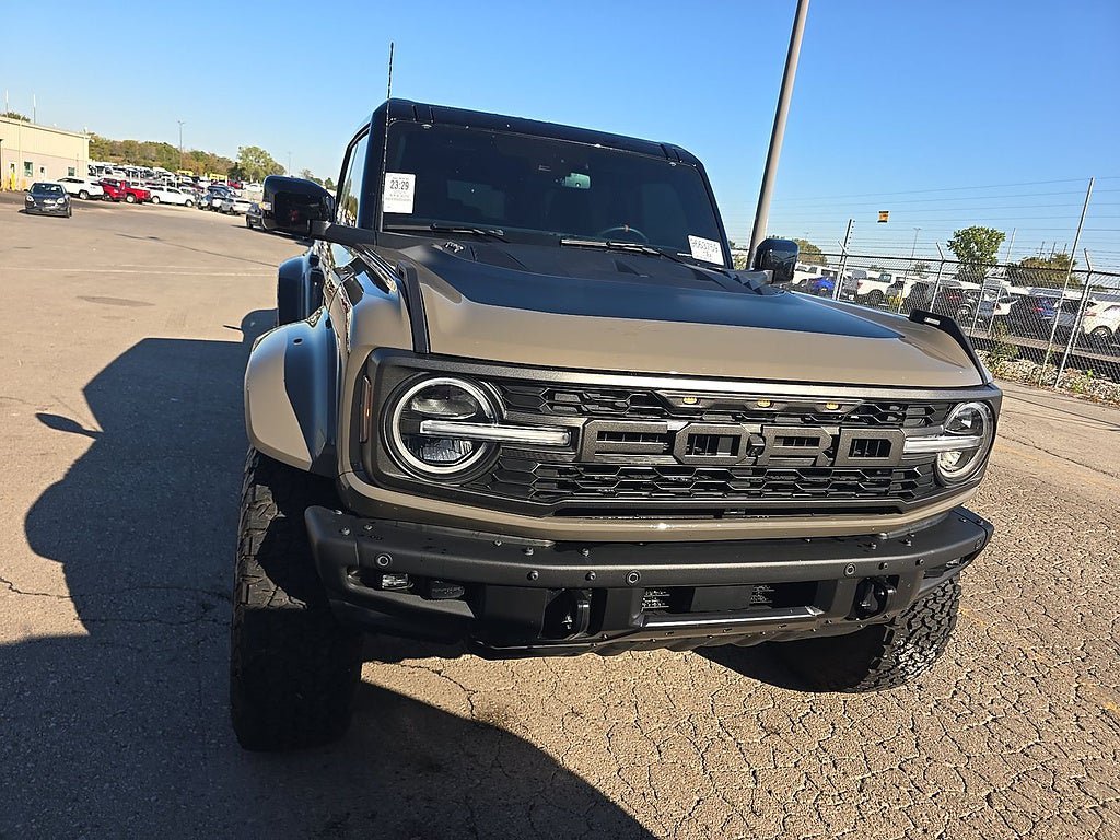Used 2025 Ford Bronco Raptor AWD/4WD image 2
