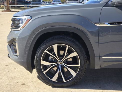 New 2026 Volkswagen Atlas SEL Premium R-Line image 5
