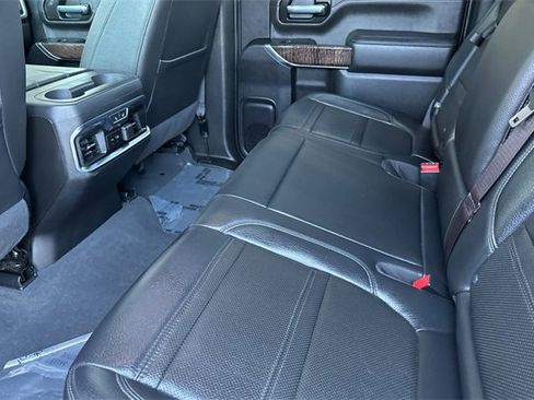 Used 2023 GMC Sierra 3500 Denali w/ Denali Black Diamond Edition image 14