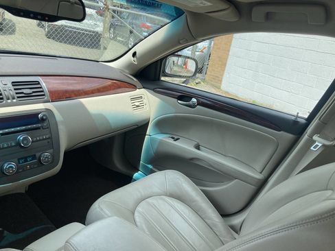 Used 2008 Buick Lucerne CXL w/ Driver Confidence Package FWD image 10