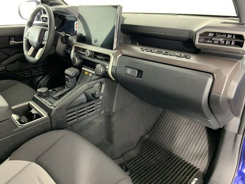 Used 2024 Toyota Tacoma TRD Off-Road w/ TRD Off Road Upgrade Package image 25