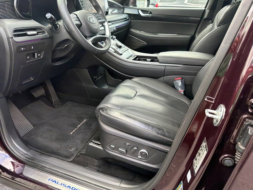 Used 2025 Hyundai Palisade Calligraphy FWD image 9