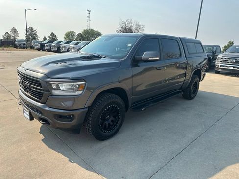 Used 2019 RAM 1500 Laramie w/ Sport Appearance Package AWD/4WD image 34
