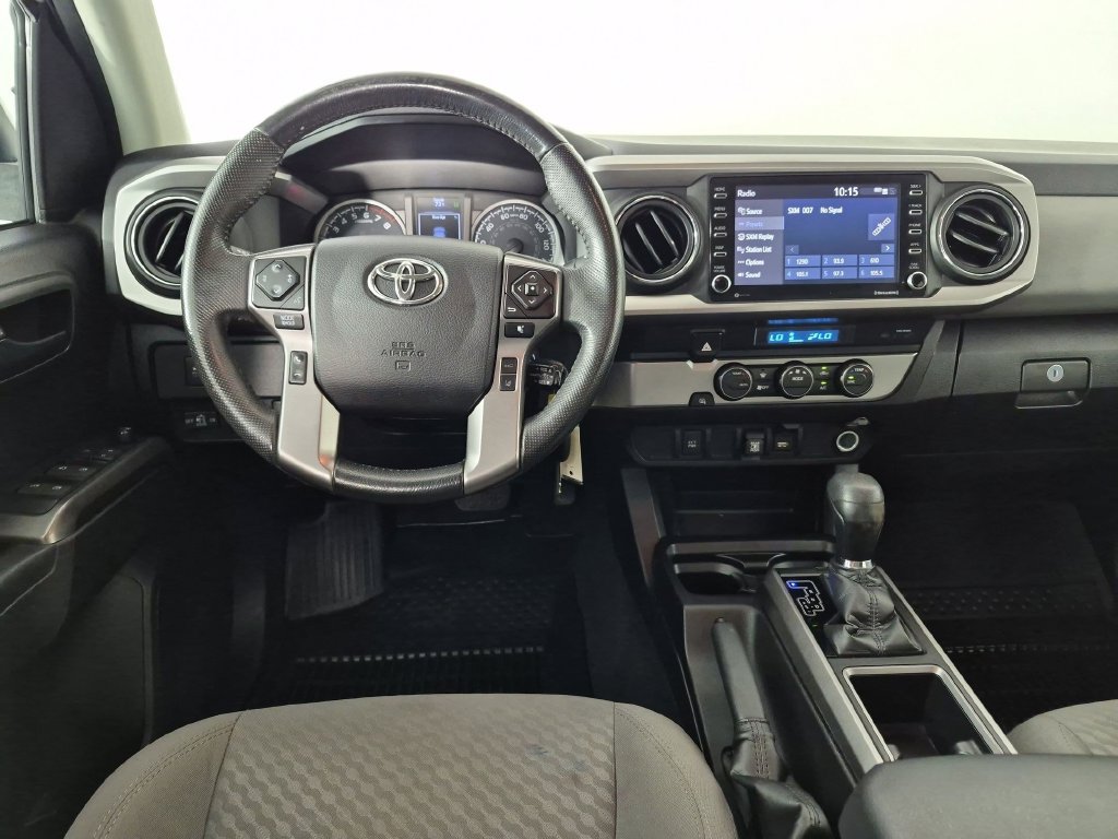 Used 2021 Toyota Tacoma SR5 RWD image 30