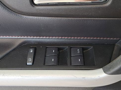 Used 2013 Ford Edge SEL FWD image 25