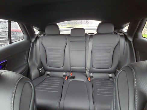 Certified 2025 Mercedes-Benz GLC 300 4MATIC image 11