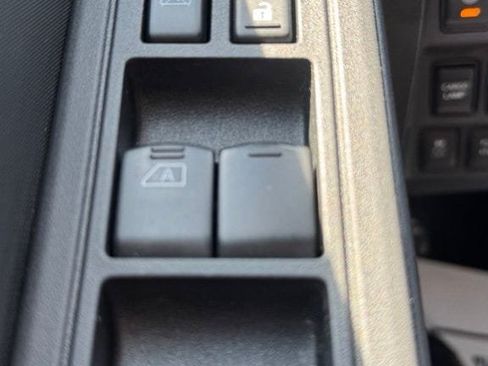 Used 2023 Nissan Frontier PRO-4X w/ Pro Convenience Package AWD/4WD image 20