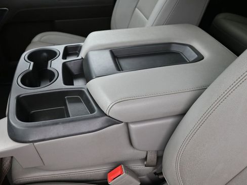 Used 2023 GMC Sierra 1500 SLT image 28