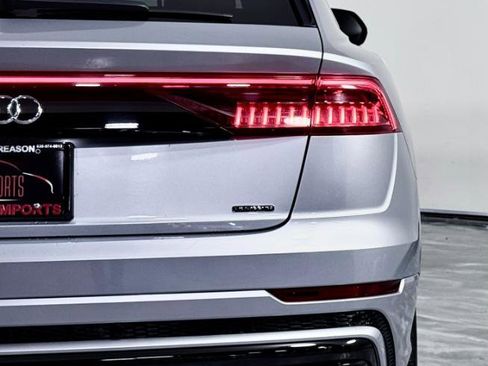 Used 2020 Audi Q8 Prestige w/ Prestige Package AWD/4WD image 14