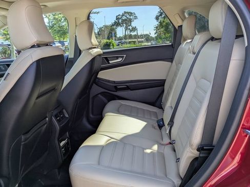 Certified 2024 Ford Edge SEL w/ Convenience Package AWD/4WD image 14