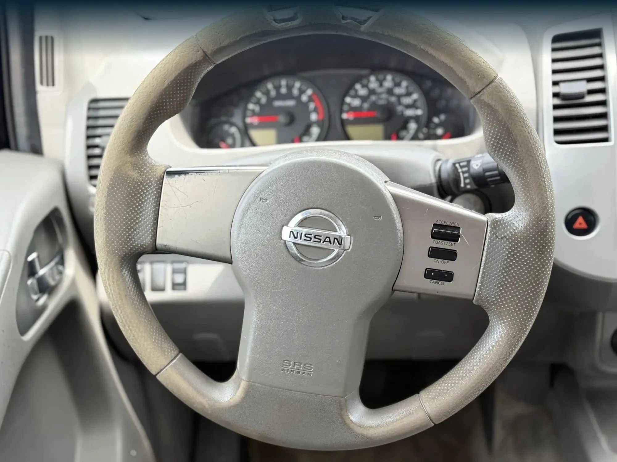 Used 2012 Nissan Frontier SV AWD/4WD image 24