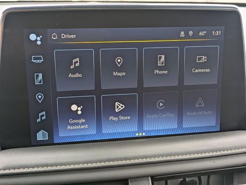 Used 2023 Chevrolet Suburban Premier image 22